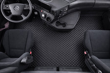 Tapis en cuir pour Mercedes