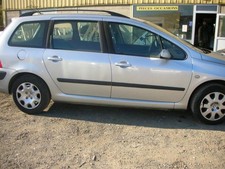 Pare choc arriere PEUGEOT 307