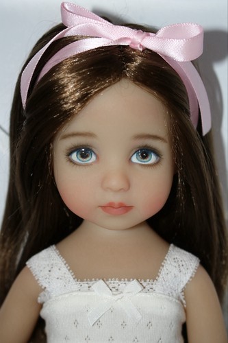 Little darling doll dianna - little,