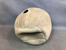 Ancien ballon de foot football en cuir sport vintage sans marque avec membrane