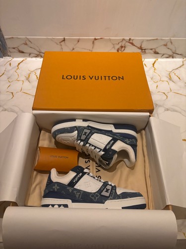 Louis vuitton trainers blue - trainers,