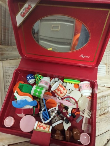 Lot accessoires poupée