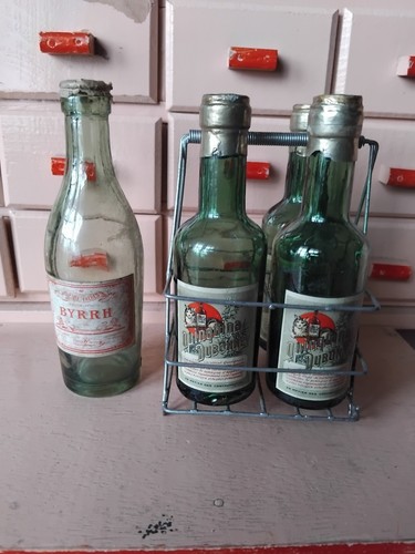 Jouet ancien porte - jouet, bouteilles
