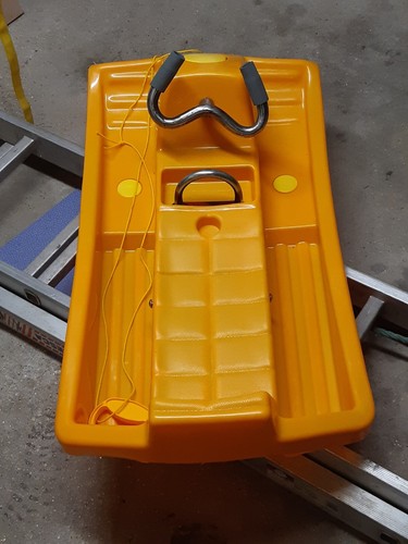 Luge plastique jaune - luge,