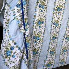 VTG French Floral Cotton Bedspread Coverlet Ruffle Bark Cloth Texture Beldecor