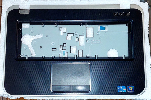 Dell studio 5520 - 5520, plasturgie