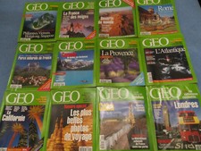 Lot des 12 magazines GEO année complète de 1996 des numéros 203 à 214 inclus 