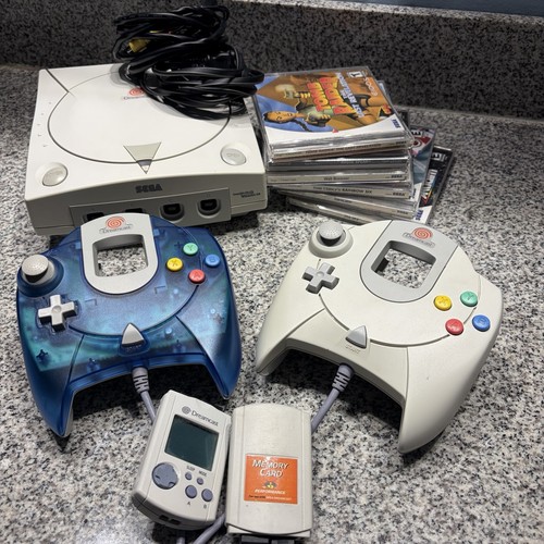 Clean sega dreamcast console - clean,