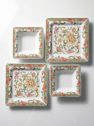 Suite assiettes plats - suite, assiettes/plats