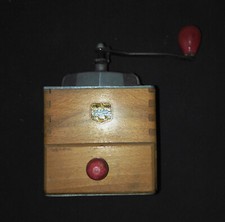 ANCIEN MOULIN A CAFÉ A TIROIR