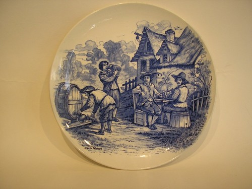 Vintage 1890 faience - 1890, 11.25"