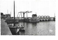 76  SAINT VALERY EN CAUX  LE PONT BASCULANT