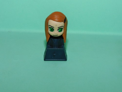 Mini buste wizzi - -,