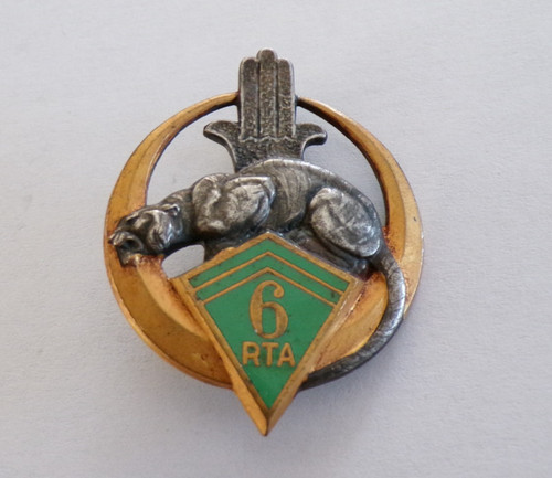 Insigne militaire - militaire, 6°