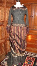 Ancienne robe théâtre - ancienne,