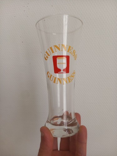 Guiness verre biere - verre, flûte