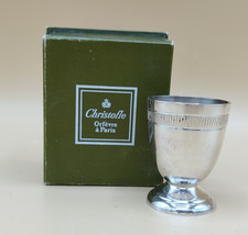 Christofle coquetier avec sa