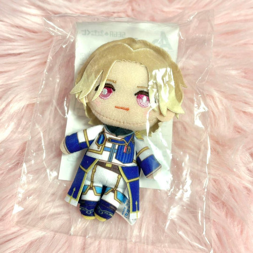 Peluche poupée itaru - !,