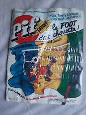 N°571 de PIF GADGET SOUS BLISTER AVEC SON GADGET Le football magnétique