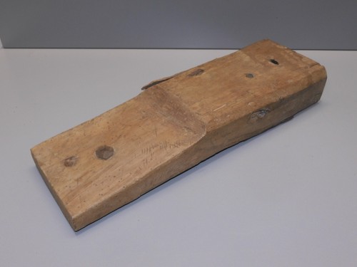 Ancienne serrure bois sans sa - sans,