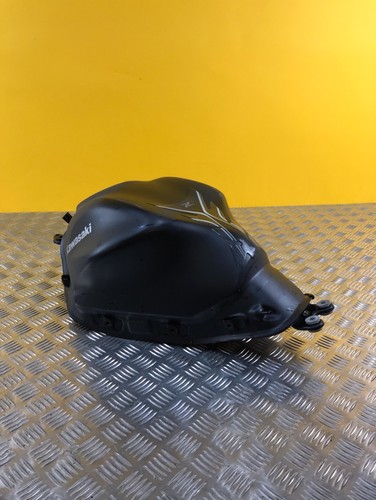 Réservoir carburant pour - de,