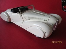 GUITOY  ECHELLE 1/18     DELAHAYE  