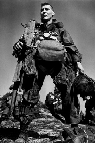 American paratrooper full - paratrooper,