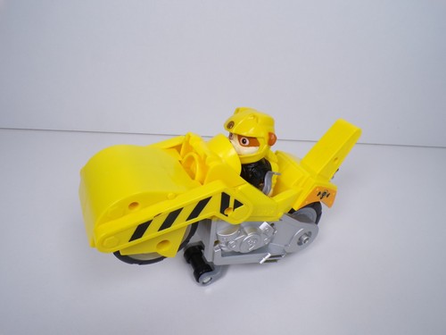 Moto pups ruben - -,