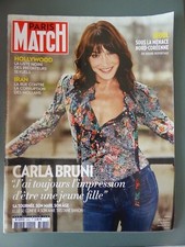 PARIS MATCH  CARLA BRUNI