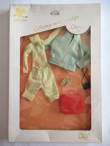 Caprice tenue courreges - -,