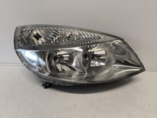 Optique avant principal droit