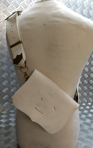 Ceinture cross belt - et, Étui