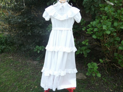 Robe ancienne couleur - ancienne, de