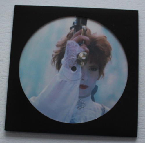 Mylene farmer libertine - mylene,