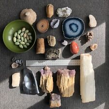 Lot De Divers Minéraux Et Pierres