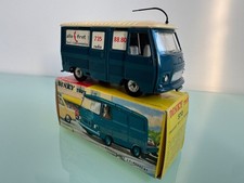 Dinky Toys Réf 570 Peugeot J7 Allo fret fourgon tole neuf en boîte d'origine.
