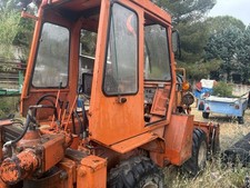 Je Vent Pour Pièce Un Petit Tractopelle Kubota WR30