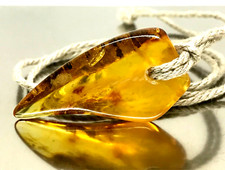 PENDENTIF AMBRE cadeau