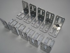 Lot 10 equerres acier