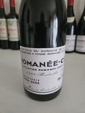 Lot de 2 bouteilles DRC Petrus pour décoration