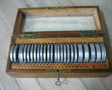 Coffret ancien Instrument Scientifique SAPHYMO écrans calières Série 3