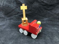 Ancien jouet en bois petite pelleteuse en bon état / VINTAGE