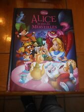 vintage bd livre ALICE AU PAYS DES MERVEILLES  an 2011 Walt disney hachette