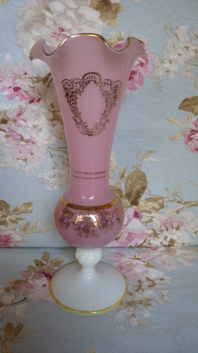 Vase opaline rose rehaut - rose,