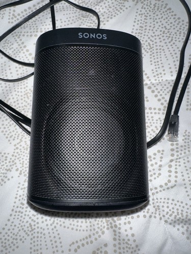 Sonos one speaker - one,