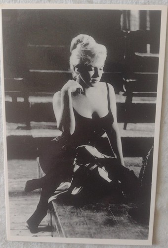 Carte postale marylin monroe - postale-,