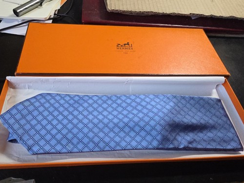 Cravate hermes dans - cravate,