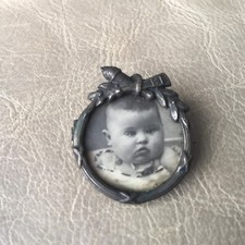 Broche Ancienne Porte Photo 1900 Bébé Joufflu Antique French Brooch