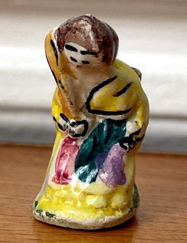 Rare fève ancienne femme - fève,