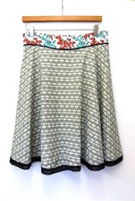 TB Jupe CUSTO Barcelona, brodée, T 38, TBE